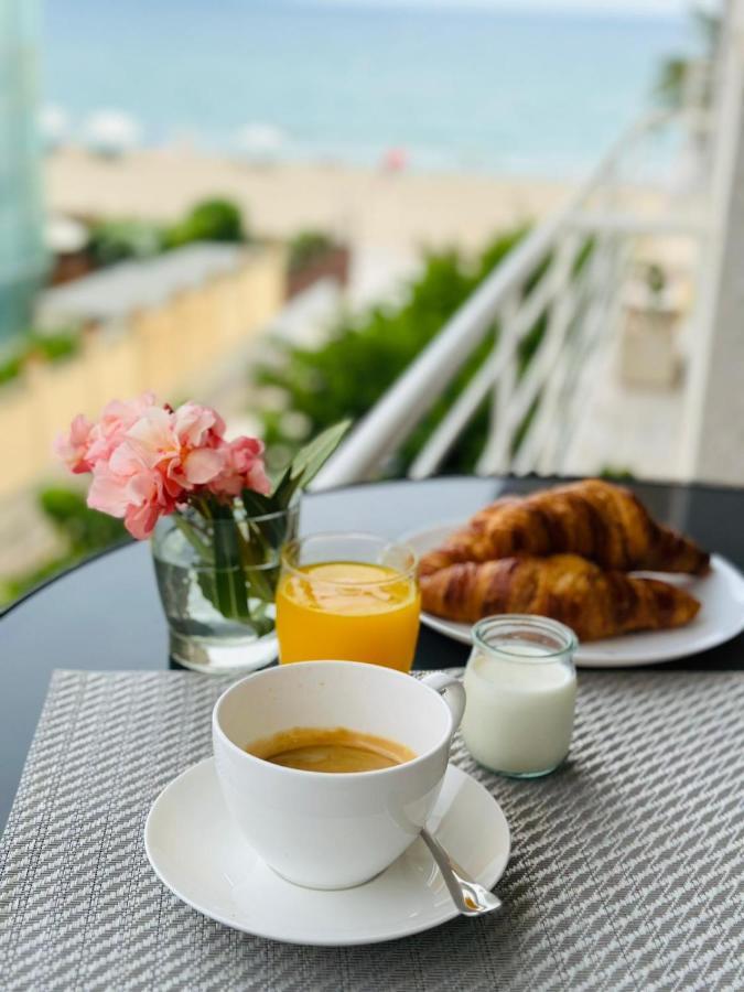 Vacaciones En La Playa Calafell Apartment Ел Вендрел Екстериор снимка